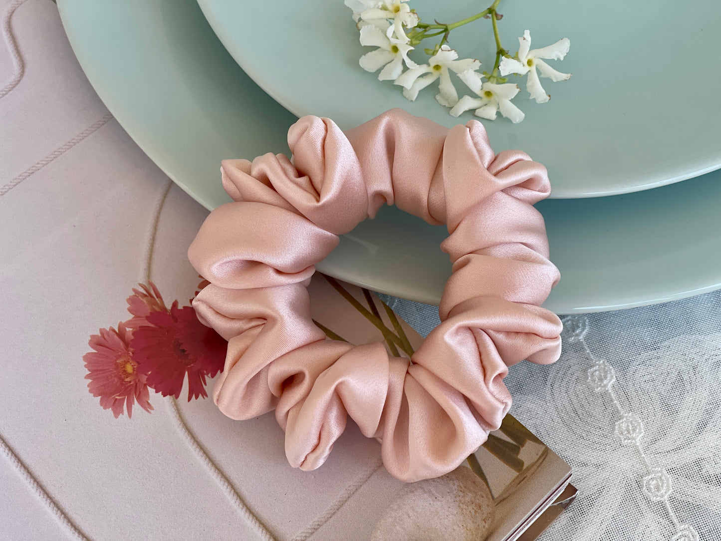 Pink Blush 30 Momme 6A Grade Pure Mulberry Silk Satin Scrunchies XL Oversized Jumbo Regular Skinny Thick Thin Mini Chic Hair Tie Romantic