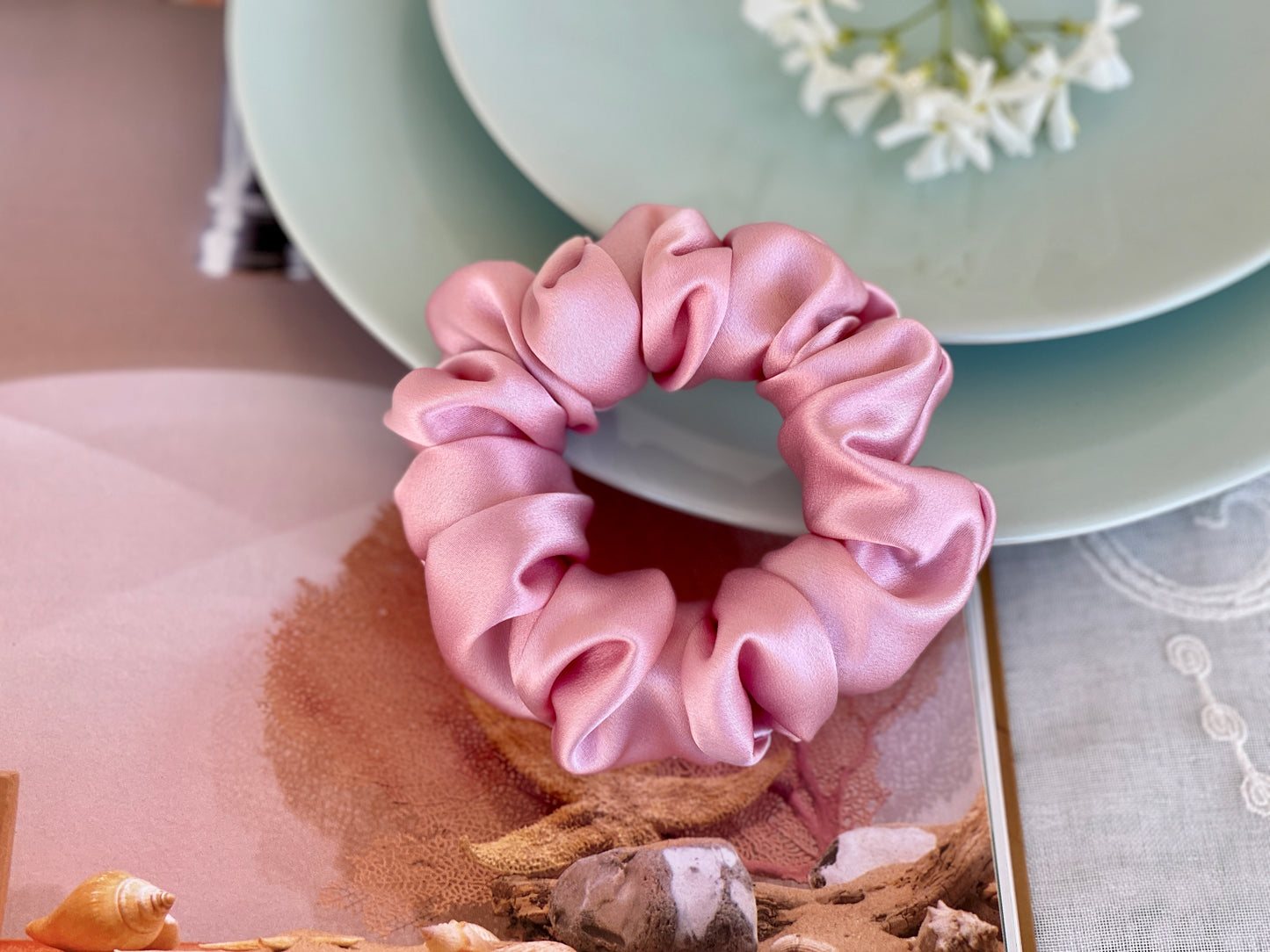 Light Pink Scrunchies 30 momme silk Hair Tie Soft Satin Elastic Hair Tie Scrunchies Oversized Scrunchies Jumbo Large Skinny Mini Pure Silk