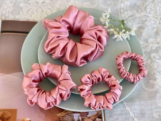 Rose Pink Hair Tie 30 Momme 6A Grade 100% Pure Mulberry Silk Satin Scrunchies Oversized Jumbo Regular Skinny Ultra Thin Mini Hair Scrunchy
