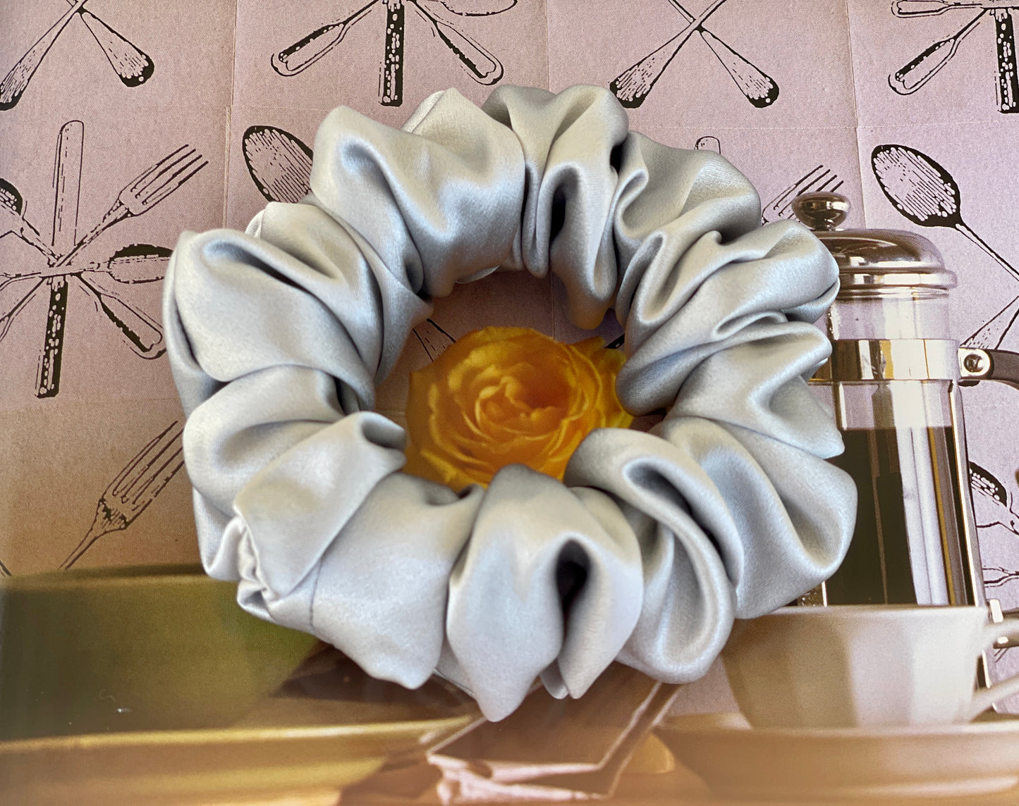 Silver 30 Momme 100% Pure Mulberry Silk Satin Scrunchies XL Oversized Giant Scrunchies WIDE ELASTIC Thin Regular Thick 90s fashion Hair Tie