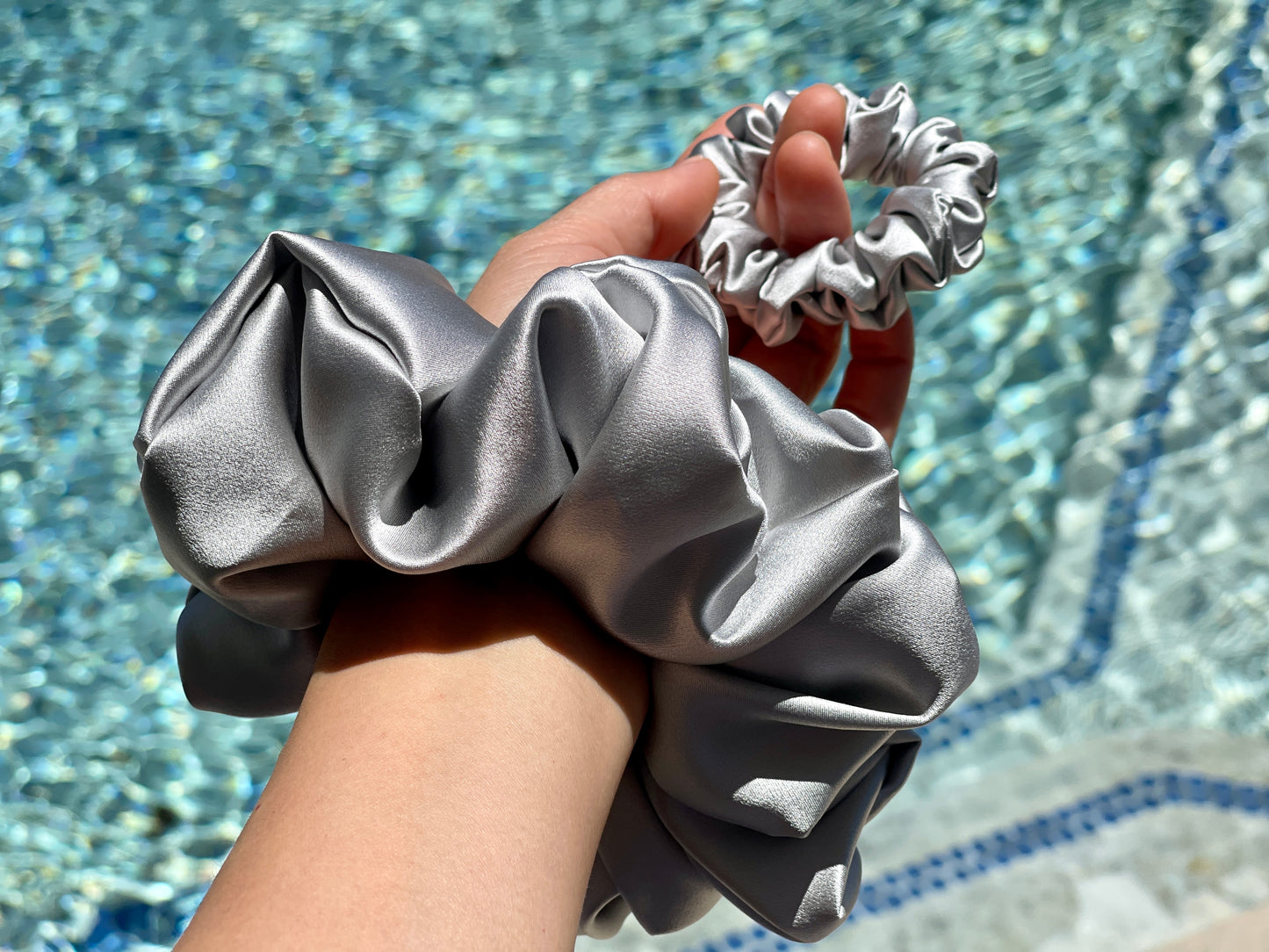 Silver 30 Momme 100% Pure Mulberry Silk Satin Scrunchies XL Oversized Giant Scrunchies WIDE ELASTIC Thin Regular Thick 90s fashion Hair Tie