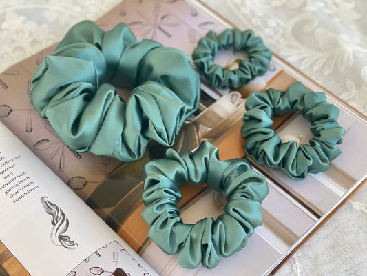 Fern Green Hair Tie 30 momme silk Soft Satin Scrunchies Elastic Hair Tie Scrunchies Oversized Scrunchies Jumbo Large Skinny Mini Gift