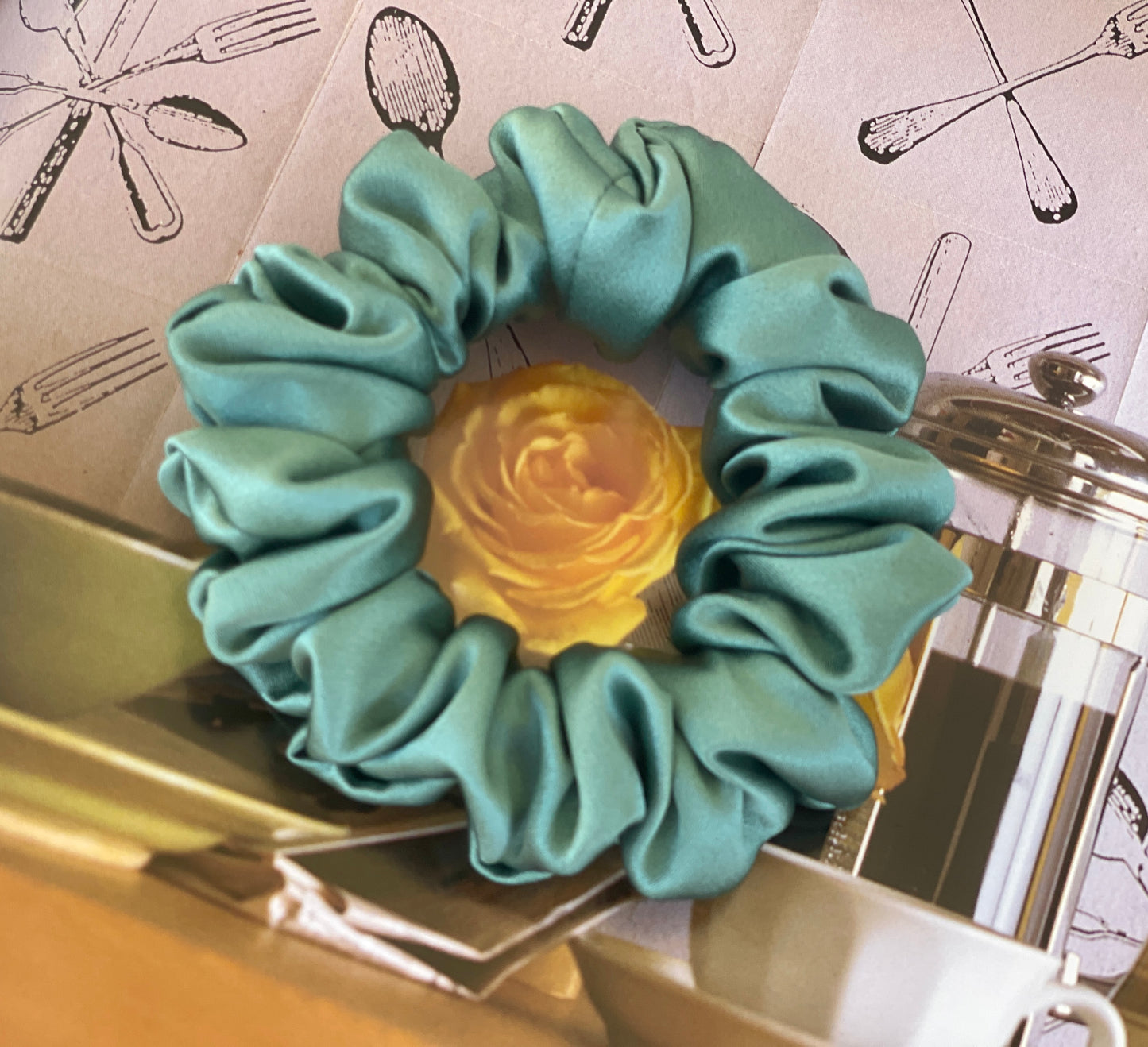 Fern Green Hair Tie 30 momme silk Soft Satin Scrunchies Elastic Hair Tie Scrunchies Oversized Scrunchies Jumbo Large Skinny Mini Gift