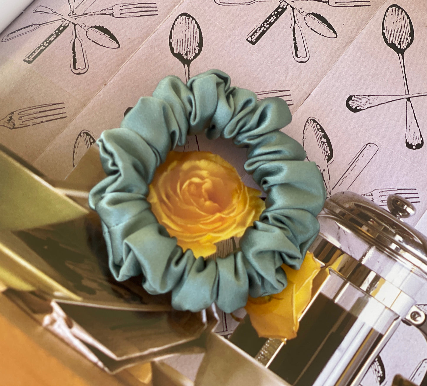 Sage Green 30 Momme 100% Pure Mulberry Silk Satin Scrunchies XL Giant Jumbo Regular Skinny Ultra Thin Mini Hair Scrunchies for bridesmaids