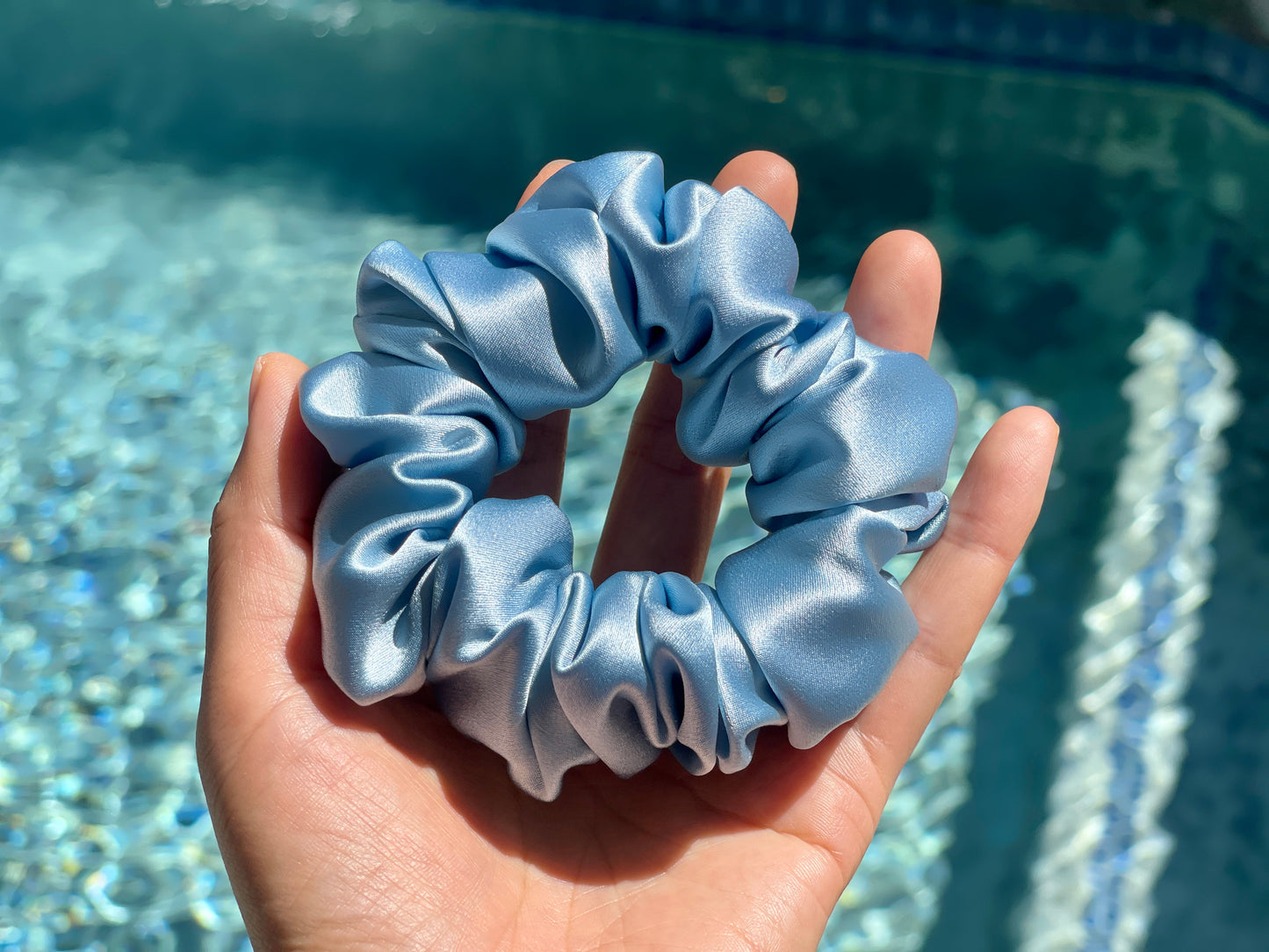 Sky Blue 30 Momme 100% Pure Mulberry Silk Satin Scrunchies XL Giant Jumbo Regular Skinny Ultra Thin Mini Hair Tie Gift For Wedding Hair Tie