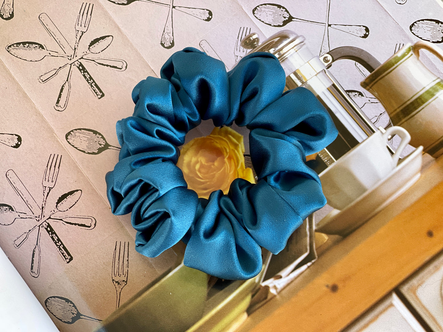 Oxford Blue Hair Tie 30 Momme 100% Pure Mulberry Silk Scrunchies Oversized Jumbo Regular Skinny Ultra Thin Mini Hair scrunchies bridesmaid