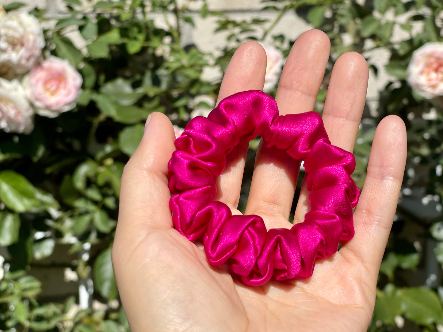 Pink Fushia Hair Tie 30 Momme 6A Grade 100% Pure Mulberry Silk Scrunchies Oversized Jumbo Regular Skinny Ultra Thin Mini Hair Scrunchy Gift