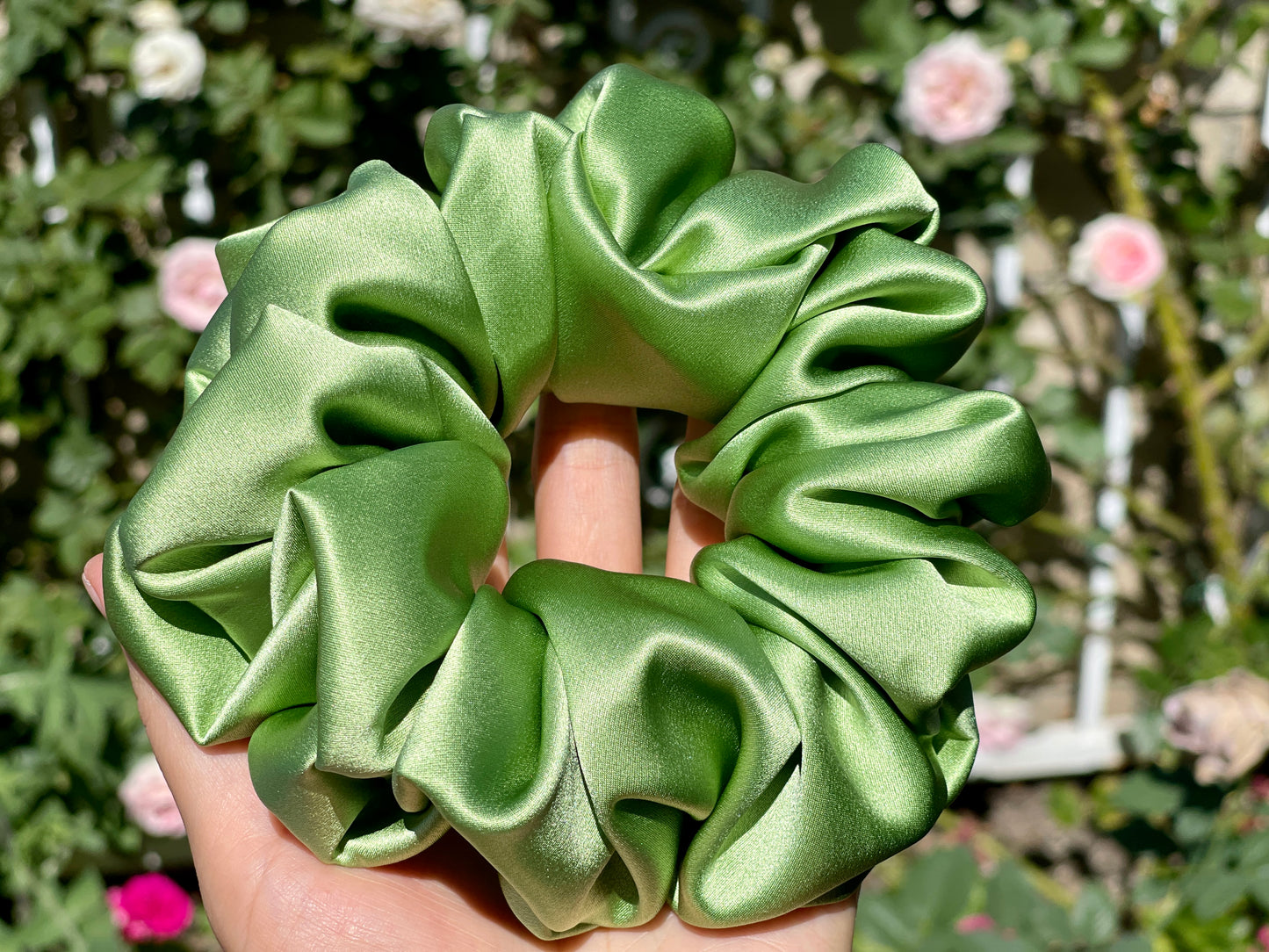 Moss Green 30 Momme 100% Pure Mulberry Silk Satin Scrunchies  XL Giant Jumbo Regular Skinny Ultra Thin Mini Hair Tie Gift For Wedding Gifts