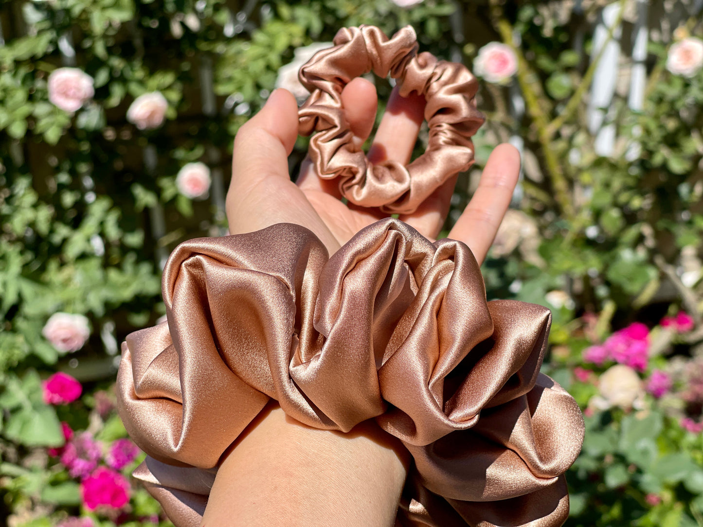 Latte 30 Momme 100% Pure Mulberry Silk Satin Scrunchies XL Giant Jumbo Regular Skinny Ultra Thin Mini Hair Scrunchies for bridesmaids